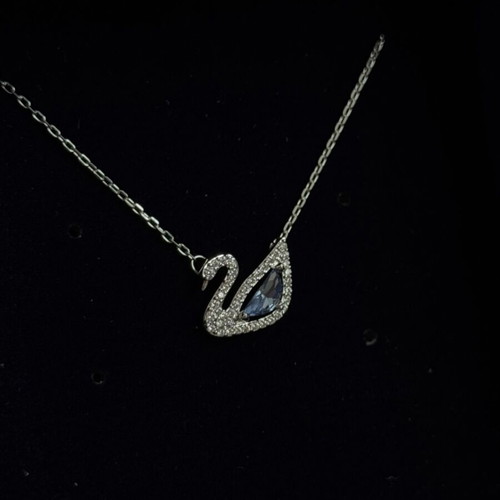 Swarovski silver swan necklace