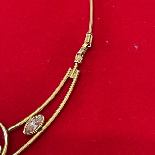 Gold necklace 14K with semi-precious stones used