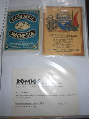 Apodimos Ellinismos archive used with 120 clippings and documents