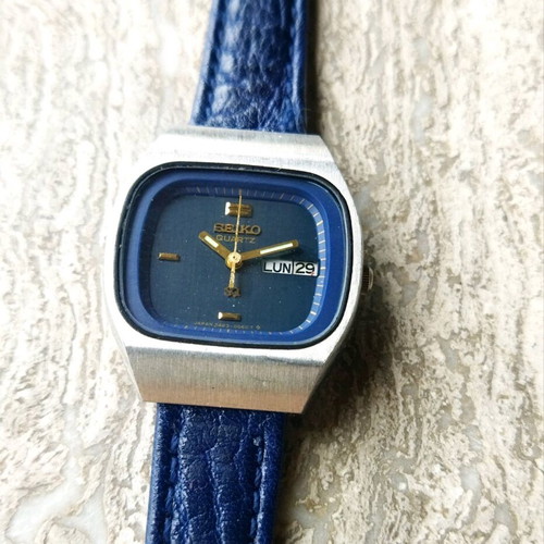 Seiko Quartz 3423-0060 women's watch new, blue leather strap