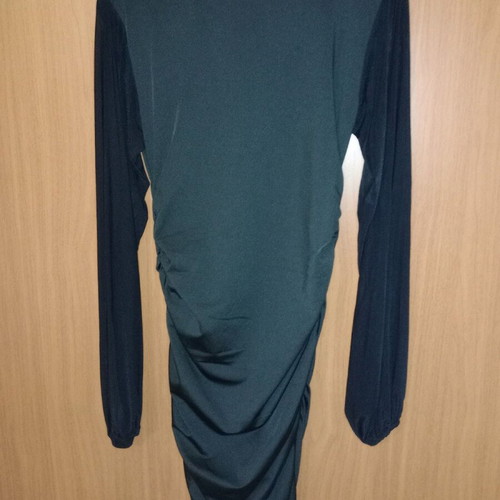 Black fitted dress with ruching and transparent sleeves like new