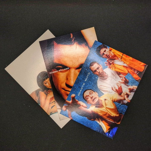 Three collectible cartes postales Robbie Williams, Beastie Boys, Vanessa Mae like new