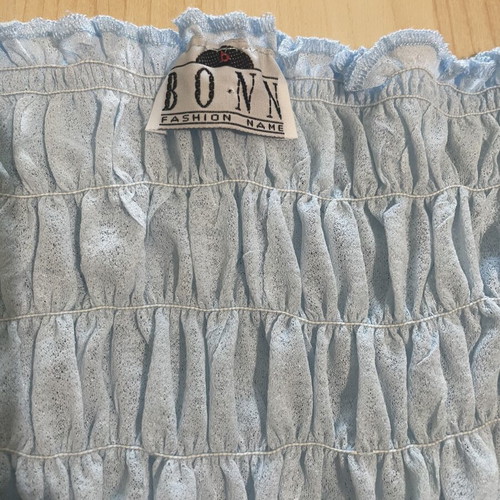 Top off shoulder crop pastel blue size S like new