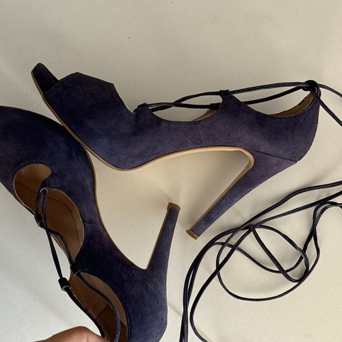 Ovye by Cristina Lucchi blue pumps size 38 like new