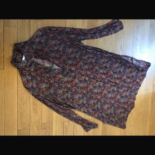 Women's long Mango shirts like new, size M/L, paisley pattern