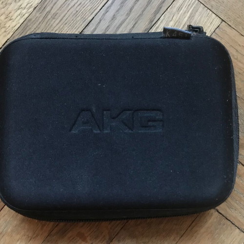 AKG K451 headphone case like new