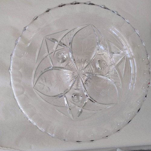 Vintage decorative tripod bowl used