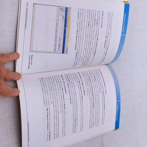 Internet Windows Vista book like new