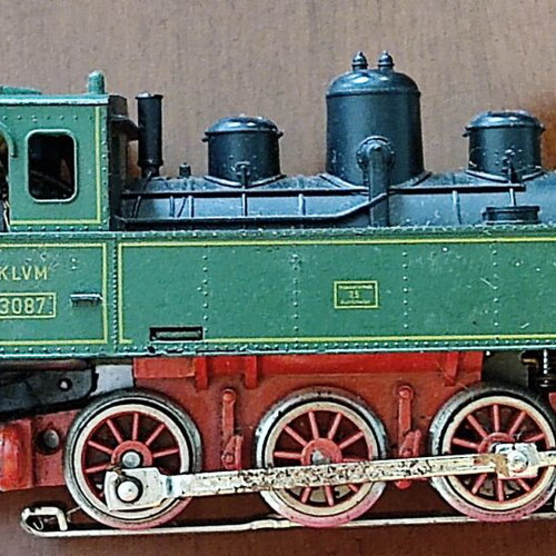 Marklin train set like new, complete with 3 engines and tracks