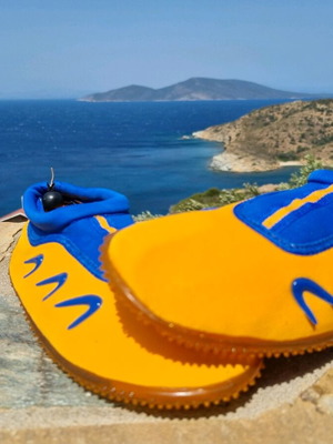 Splash women's beach shoes size 40 like new