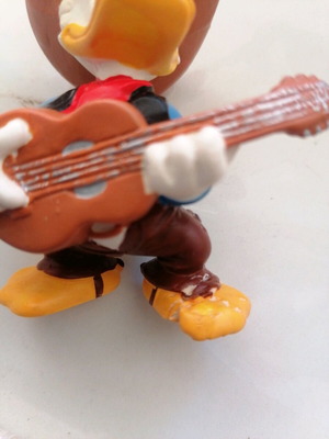 Φιγούρα Donald Duck Disney μεταχειρισμένη με μικρό ελάττωμα