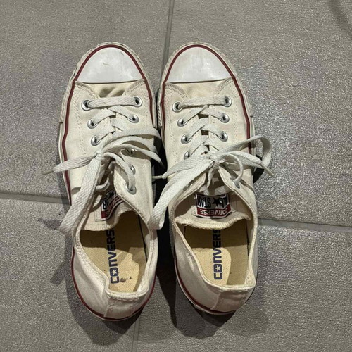 Converse athletic shoes like new, size 39, beige