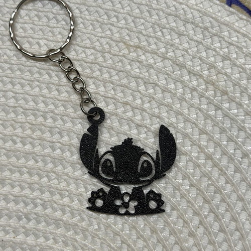 Stitch keychain like new, black color
