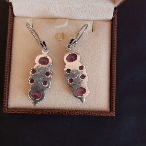 Silver earrings 925 with purple stones like new