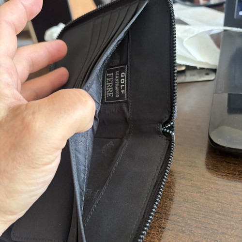 Gianfranco Ferre wallet black color new