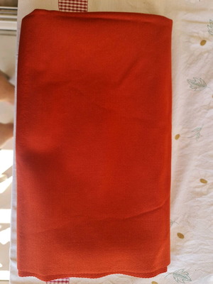 Wool fabric for skirt