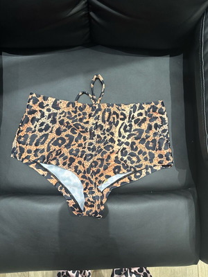 Shorts new, ideal for pole dance, size S