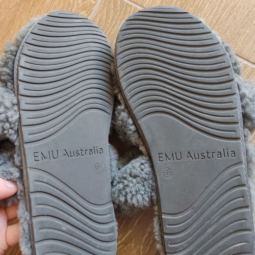 EMU Australia Jacana adjustable slippers used, grey with merino wool