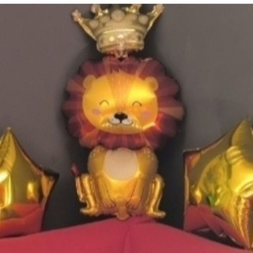 Foil balloons for birthday party, stars, number two, lion with crown