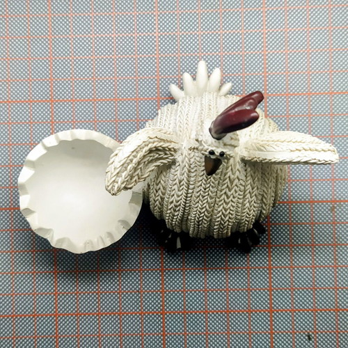 Polyresin hen egg holder like new, Easter decorative by SIA Home Fashion