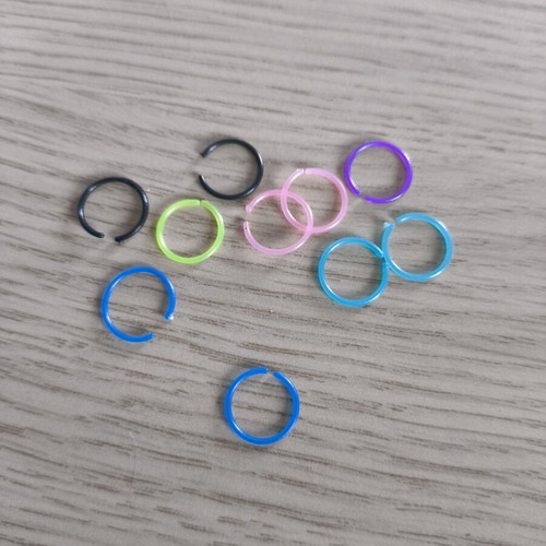 Set of 10 hoop earrings new, allergy resistant, multicolor resin