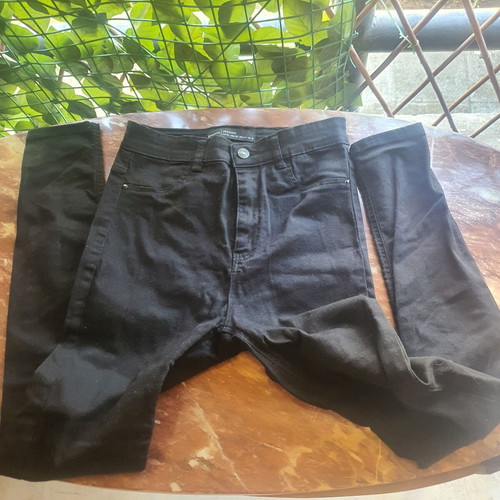 Stradivarius black jeans size M 38 10, like new, elastic fabric
