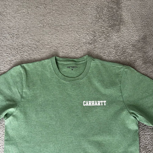 Carhartt Short Sleeve University Script T-Shirt like new, green, size M