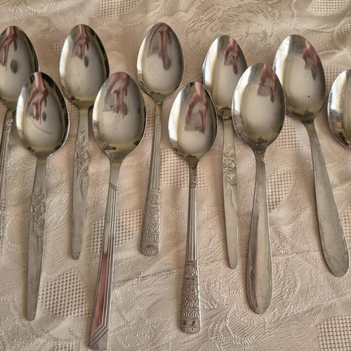 Stainless steel spoons used, pack of 10 with different designs
