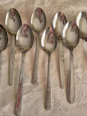 Stainless steel spoons used, pack of 10 with different designs