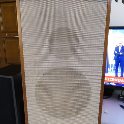 Vintage Dual CL 16 speaker used, German floor-standing model