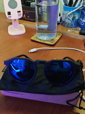Hawkers round sunglasses, polarized lenses, black