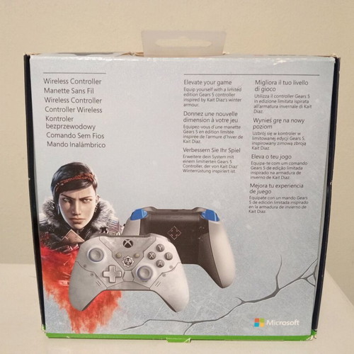 Xbox Gears of War 5 Kait Diaz limited edition wireless controller