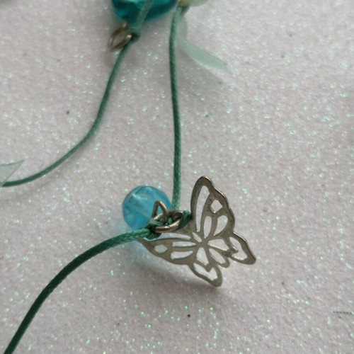 Necklace like new with detailed elements