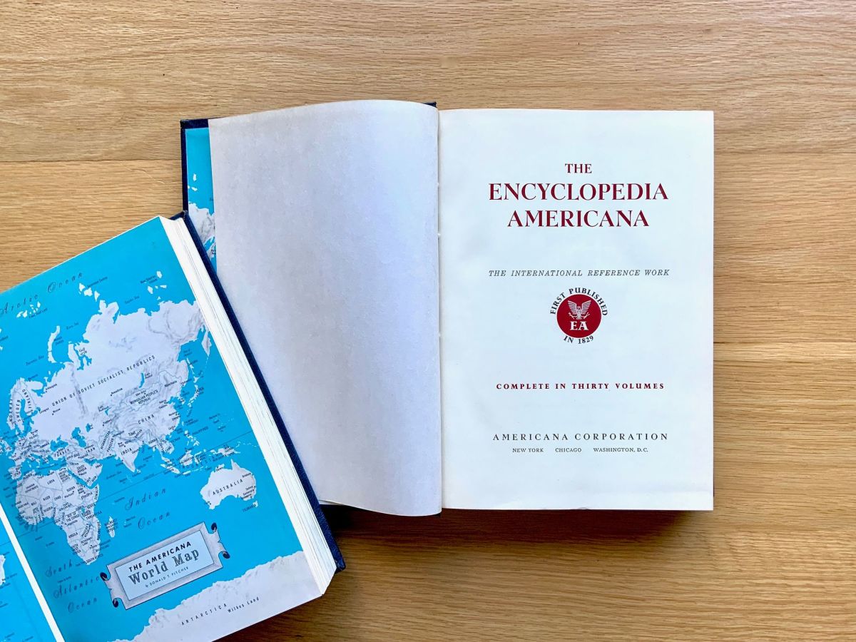 The Encyclopedia Americana 30 Volume… - € 250,00 - Vendora.cy