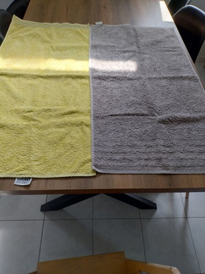 Face towels pack of 2 like new, cotton