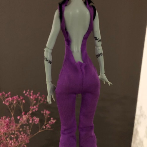Clawdeen Wolf Music Festival Jumpsuit Monster High used, cut at back
