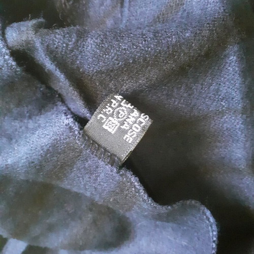 Thin scarf like new, dark blue with black stripes
