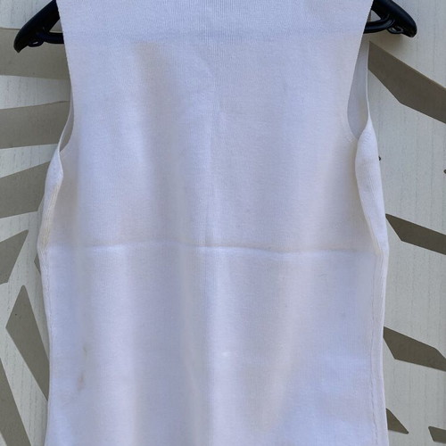 Marks & Spencer sleeveless top with embroidery and pearls like new, cotton