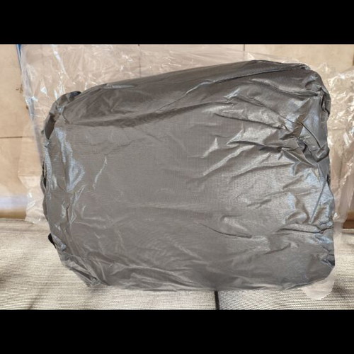 Car hood waterproof with color protection and zipper opening
