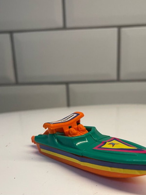 Speedboat used from kinder egg
