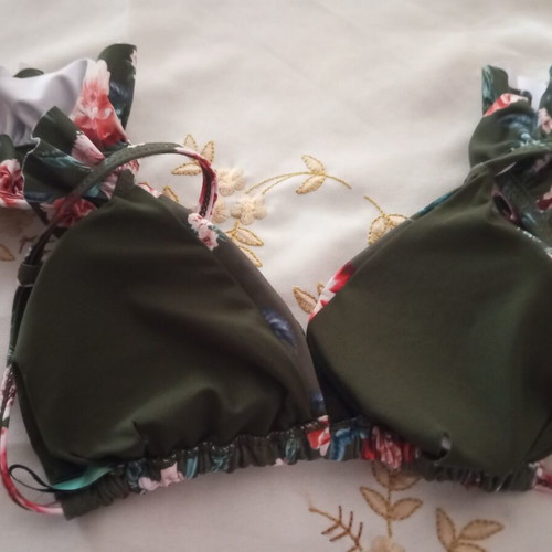 Bikini top, floral print, suitable for XS S