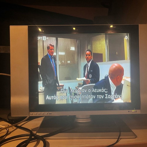 Matsui 15” LCD like new without remote with front buttons