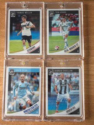 Panini Legendary Cards 4, like new, Kroos Muller Silva Chiellini