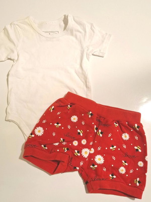 Dreams set 3-6 months like new, white bodysuit and red shorts