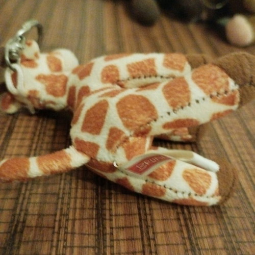 Set of 4 collectible animal keychains like new