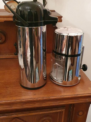 Thermos and ice crusher new