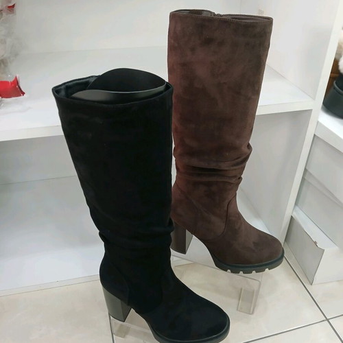 Women's boots new in black and brown colors