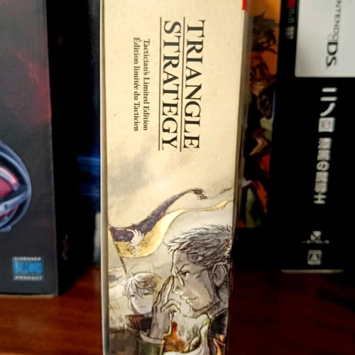 Triangle Strategy Tacticians Limited Edition Nintendo Switch like new, English version