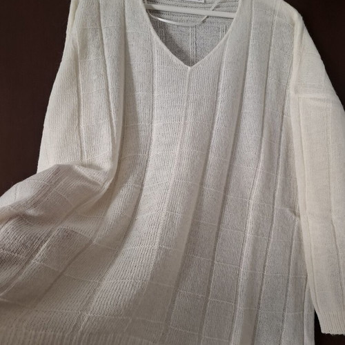 Mango mohair asymmetrical knitted blouse used, size M, white