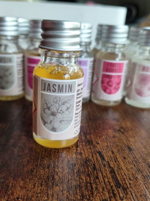 Aromatic oil with jasmine scent 10ml new